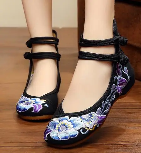 Veowalk Vintage Women Cotton Flower Embroidery Shoes Ladies Casual Chinese Style - £122.71 GBP