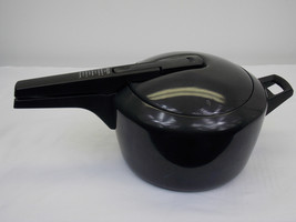 Hawkins Futura Hard Anodized Pressure Cooker Pan 5 Liter Satilon Finish - $69.99