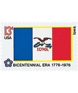 1976 13c Iowa State Flag, Bicentennial Era Scott 1661 Mint F/VF NH - €1,01 EUR