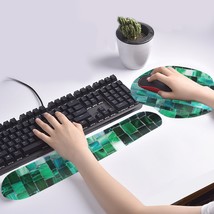 Green Emerald Tiles Pattern Mouse Pad &amp; Wrist Rest - £38.55 GBP
