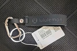 Lululemon Silicone Keychain Live in the moment Black /Silver New!  - £18.72 GBP