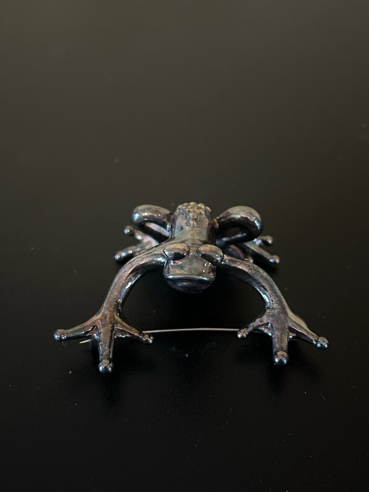 Vintage Sterling Silver Tree Frog Brooch Pin Signed JE  - $49.50