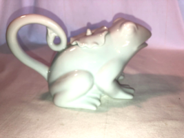 White London Pottery Frog Pitcher - £23.59 GBP