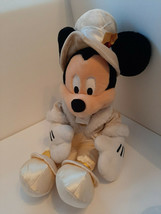 Walt Disney world mickey mouse master of ceremonies holiday celebration plush 20 - £79.60 GBP