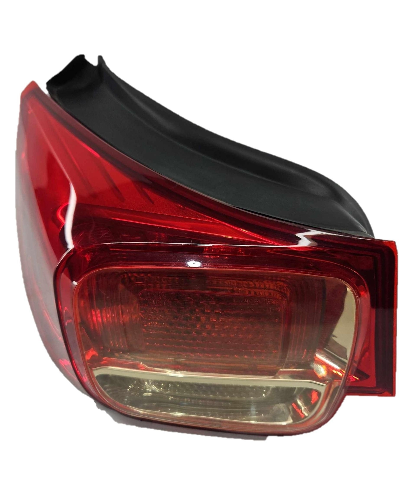 2013-2016 Chevy Malibu LS Driver Side LH Quarter Panel Mounted Tail Light - $59.35