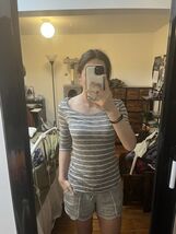 Forever-21 Women&#39;s Grey and White Shirt - $90.03 MXN