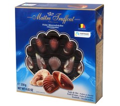 Maitre Truffout  Chocolate Bar PRALINES SEA SHELLS BLUE 250g SEALED GIFT... - $13.85
