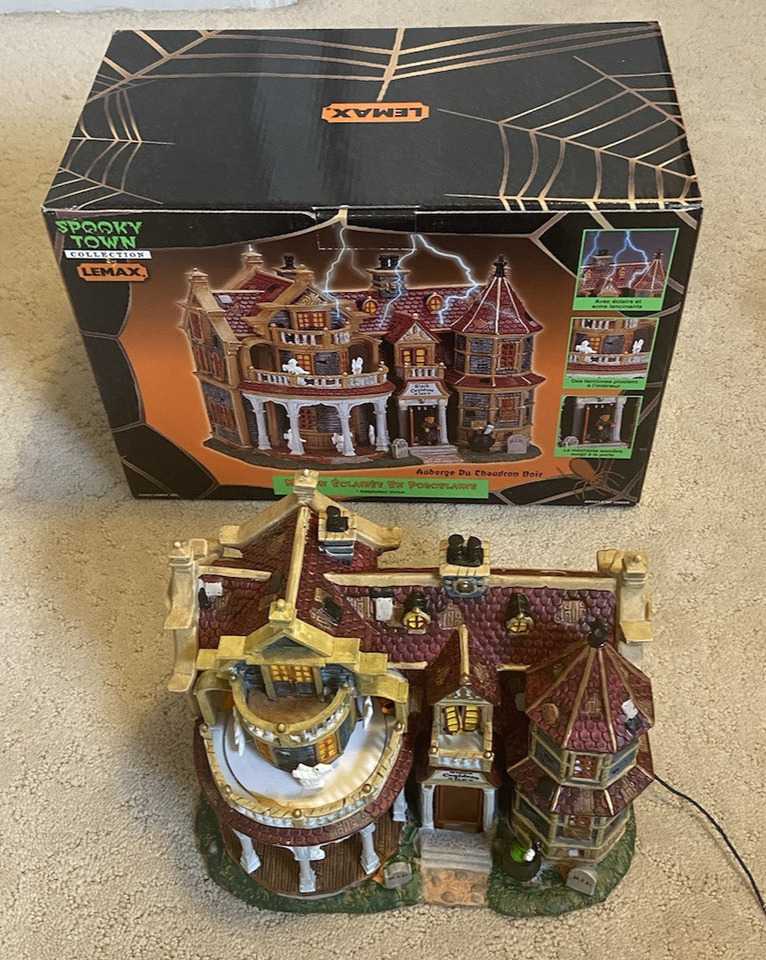 2002 Lemax Spooky Town Black Cauldron Inn Halloween Porcelain Lighted Item image 12