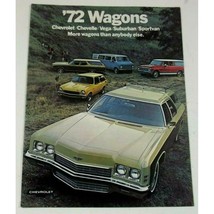Chevrolet 1972 Wagon Kingswood Vega Chevelle Stationwagon Sales Brochure - $9.49