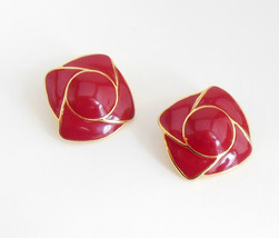 Vintage Monet 80s Red Enamel Pierced Earrings Ladies Jewelry Gold Tone  - £9.40 GBP