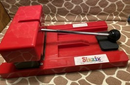 Provo Craft Original Red Sizzix Die Cut Machine - £25.03 GBP