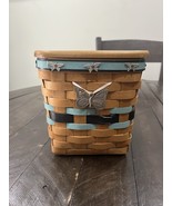 Longaberger Tall Tissue Basket Butterfly Blue Stripes &amp; Wooden Lid  Hold... - $914.97 MXN