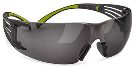 3M - 402 - Safety Glasses SecureFit - Smoke - £11.74 GBP