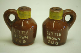 Vintage Little Brown Jug Terra Cotta Salt &amp; Pepper Shakers Bottoms Kitch... - £6.86 GBP