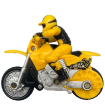Hot Wheels Friction Motorcycle Bike Stunt Rider Driver Yellow #2 Supercr... - $7.44