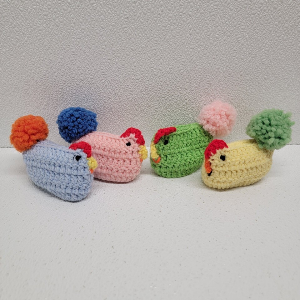 Set Of 4 Retro Hand Crochet Egg Cozy Chicks Chickens Pink Green Blue Yellow - $17.73