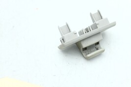 2015-2018 MERCEDES C300 C43 W205 1 PIECE UPPER SUN VISOR HOOK CLIP H1592 image 9