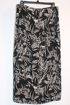 Josephine Chaus Womens Black White Print Skirt Size 14 Excellent - $19.78
