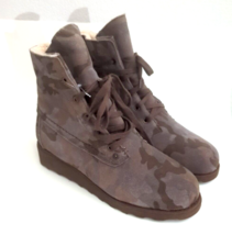 Bearpaw Krista Wedge Genuine Shearling Lined Lace-Up Boots Earth Camo Size 12 - £47.13 GBP