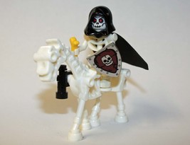 Hooded Skeleton Knight (E) with Horse animal Building Minifigure Bricks US - $8.25