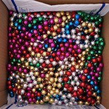 80 FEET Vintage Bead Beaded Christmas Tree Garland Multi Color Metallic Bright - £46.39 GBP