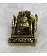 Philadelphia Pennsylvania Liberty Bell City State Souvenir Enamel Lapel ... - £6.13 GBP