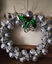 Large SIlver Door Wreath Sleigh Jingle Bells 14 Inch Beautiful Made In Taiwan - £25.17 GBP