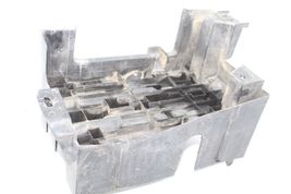 07.5-14 CHEVY SILVERADO 2500HD ENGINE FUSE BOX HOUSING Q7019 image 3