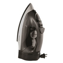 Brentwood Steam Iron With Retractable Cord - Black - £62.09 GBP