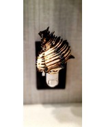 Black Radix Sea Shell Night Light Natural Nautical Plug In Beach Decor - $280.22 MXN