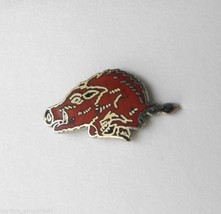 Razor Back Pig Red Hog Razorbacks Attack Helicopters Lapel Pin Badge 1/2 Inch - £4.50 GBP