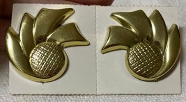 ⭕VTG, boucle d&#39;oreille clip vintage, boucles d&#39;oreilles vintage printemps - $188.46 MXN