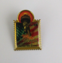 We The People United We Stand USA 34 Cent Stamp Lapel Hat Pin - £4.95 GBP