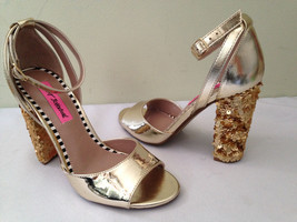 NEW! Betsey Johnson BRANDY Metallic Gold Sequined Block Heel Sexy Sandals 7 $109 - £37.88 GBP