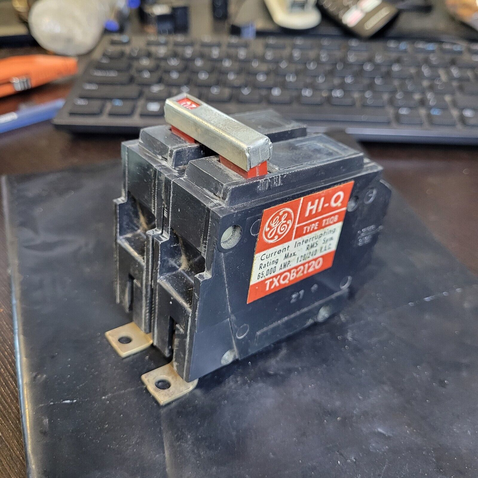 TXQB2120 2 Pole 20 Amp 240V 65K Circuit Breaker General Electric NEW USA... - $123.75