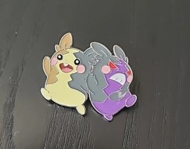 1x Morpeko Collector&#39;s Pin Pokemon TCG - £5.82 GBP