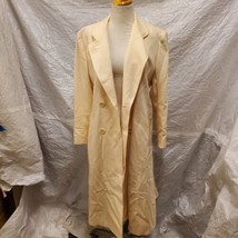 Vintage Wellington Fashions Women&#39;s 100% Wool Beige Coat - $24.74
