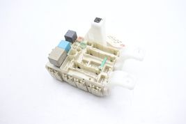 04-09 TOYOTA PRIUS INTERIOR DASH CABIN FUSE RELAY BOX E1437 image 4