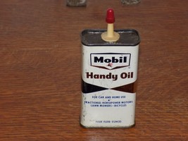 Vintage Mobil Bow Tie Handy Oil 4 Ounce Can - $44.55