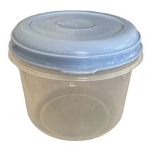 Vintage Rubbermaid Servin&#39; Saver #8 Round 6 Cups Container 0022 Country Blue Lid - £12.89 GBP
