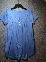 Women Blouse blue Size M 95% polyester - $6.80