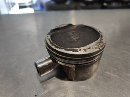 2000-2005 Toyota Celica GT 1zz-FE ENGINE PISTON OEM image 2