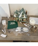 Dept 56 Elsie&#39;s Gingerbread w/ Smoking Chimney North Pole Series 1998 56... - $1,463.80 MXN