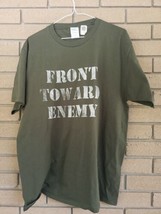 Green Claymore &quot;Front Towards Enemy&quot; T-Shirt Size: Large - $14.78