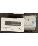 Panasonic Toaster Oven White 1200W/4 slices of bread NT-T501-W  AC:100V - $1,051.52 MXN