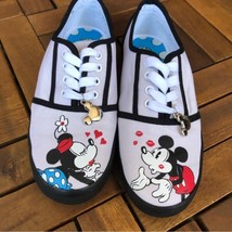 Mickey Minnie Sneakers Womens 6.5 Bradford Exchange Disney Art Collectible - £18.49 GBP