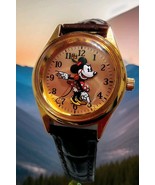 Disney Parks Minnie Mouse Quartz Watch NEW - $333.56 MXN