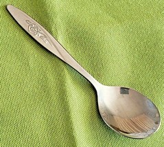 Oneida Stainless Deluxe Lasting Rose Baby Spoon The First Years 4 3/8&quot; Taiwan    - £2.16 GBP