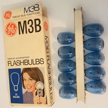 Vintage GE Blue Flashbulbs M3B (10 Bulbs in box) - £6.05 GBP