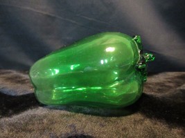 Vintage Handblown Glass Green Pepper - Glass Vegetable - Kitchen Decor - £11.55 GBP